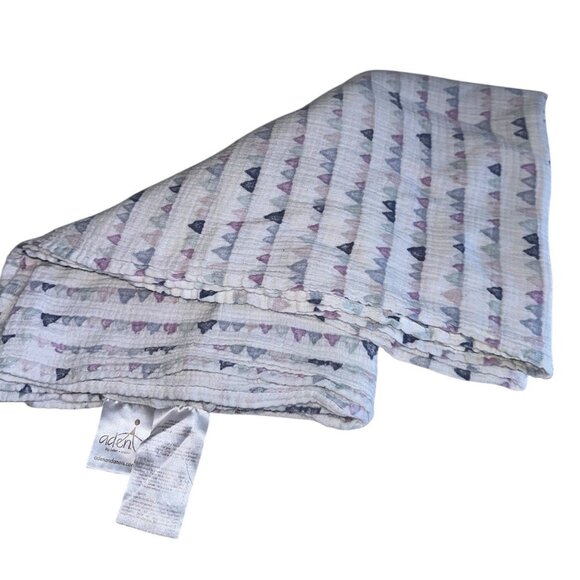 Aden And Anais Muslin Swaddle Blanket Purple Blue Geometric Triangles Security - Picture 1 of 4